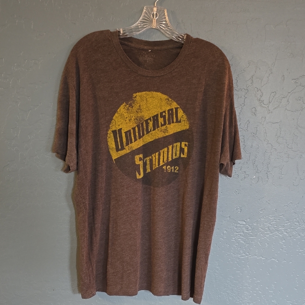 Universal Brown Tee with Yellow Graphic
